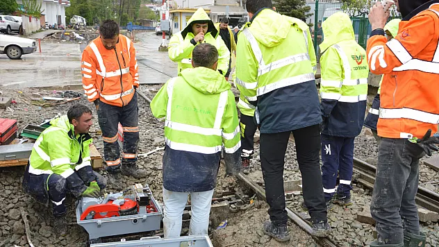 Havza'da selden zarar gören demir yolu onarıldı