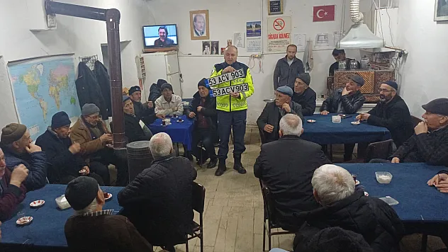 Havza'da trafik jandarmasından kırsal mahallelerde bilgilendirme