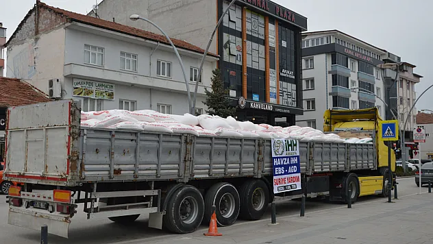 Havza'dan Suriye'ye 520 çuval un yardımı
