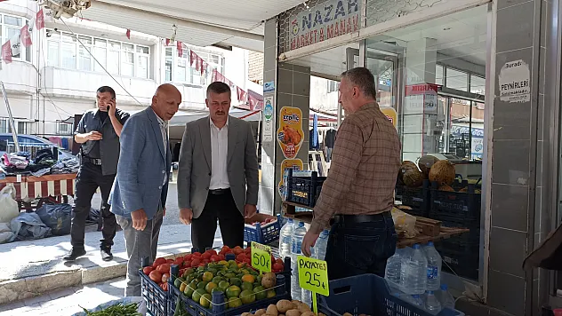Havza Kaymakamı Samet Serin selden zarar gören esnafı ziyaret etti