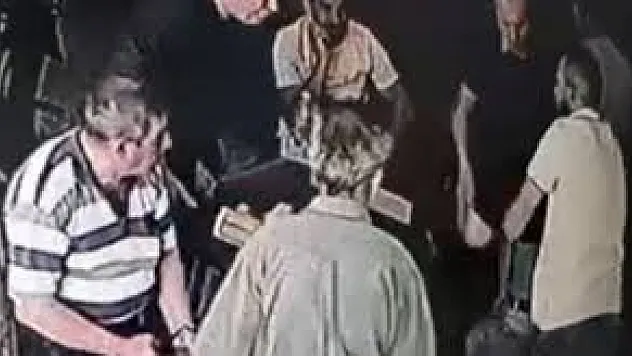 Heimlich manevrasıyla kurtuldu, okeye kaldığı yerden devam etti
