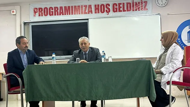 Helvacalı Ortaokulu'nda vefa buluşması