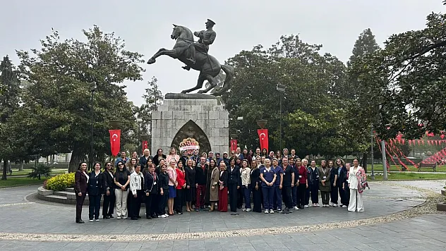 Hemşirelik haftası Onur Anıtı'nda kutlandı