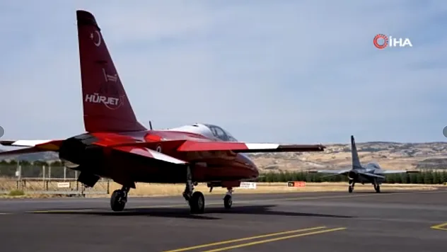 HÜRKUŞ-II ve HÜRJET'ten test uçuşu