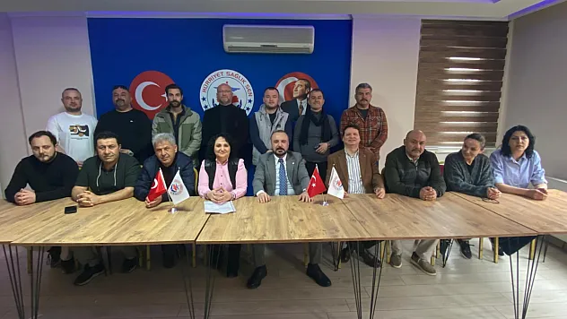 Hürriyet Sağlık Sen'den 1 Mayıs açıklaması: 'Emekçinin sesi duyulmalı'