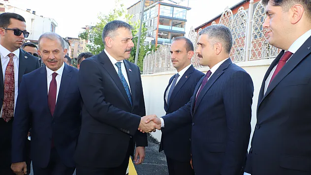 İçişleri Bakanı Çiftçi'den Hakkari Valiliğine Ziyaret