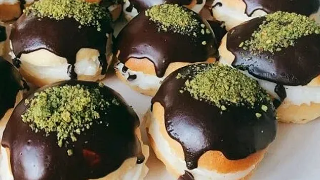 İftar sonrası çay saatine pastane lezzeti: Pastane usulü alman pastası tarifi