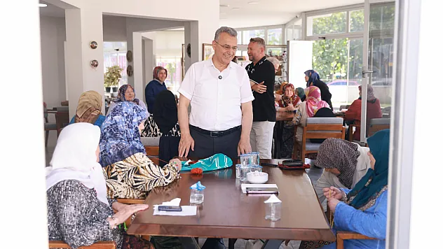 İlkadım Belediyesi yaş almış bireylerin yanında