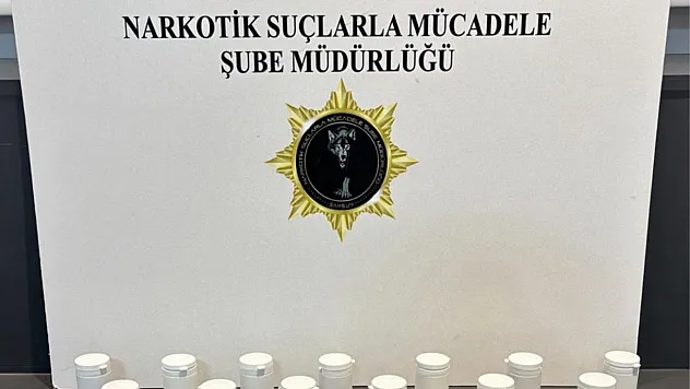 İlkadım'da büyük narkotik darbesi: Uyuşturucu, silah ve para ele geçirildi