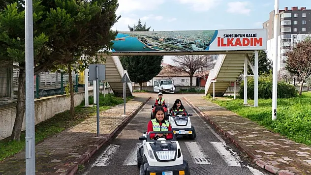 İlkadım'da çocuklar trafiği eğlenerek öğreniyor