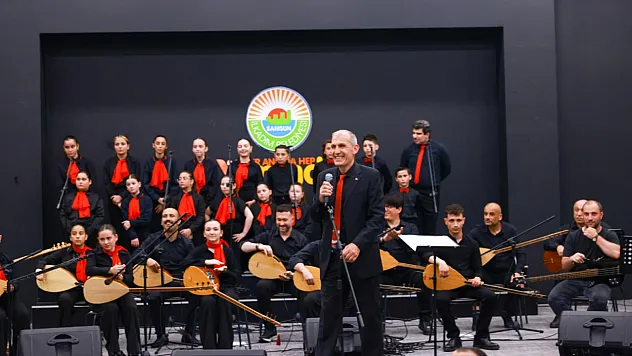 İlkadım'da Gelenekten Geleceğe Uzanan Türkü Yolculuğu