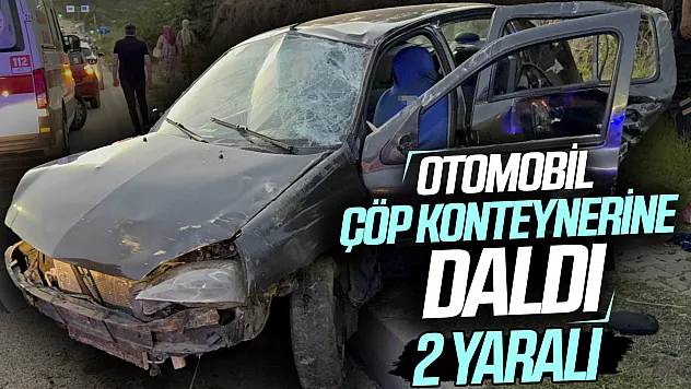 İlkadım'da kontrolden çıkan otomobil çöp konteynerine daldı: 2 yaralı