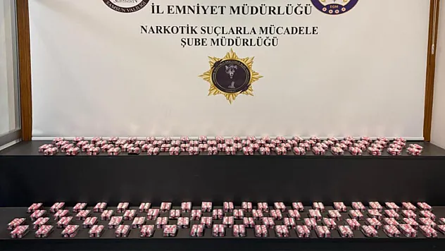İlkadım'da Narkotik Operasyonu: Binlerce Sentetik Ecza Ele Geçirildi