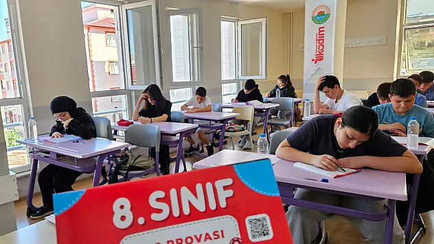 İLKEM'de LGS öncesi sınav provası
