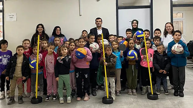 İlkokullara Spor Malzemesi Desteği Başladı
