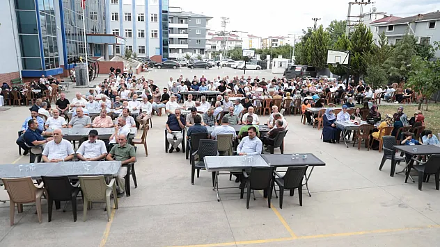 İmam Hatip mezunları aynı sofrada buluştu