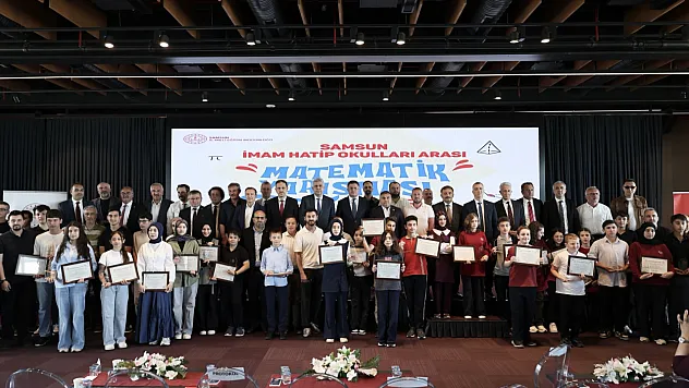İmam Hatipli Öğrenciler Matematikte Yarıştı, Dereceye Girenler Ödüllendirildi