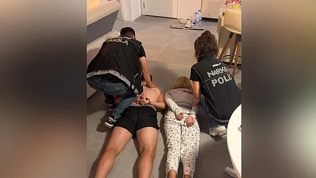 Interpol'ün kırmızı bültenle aradığı şüpheli Bodrum'da yakalandı