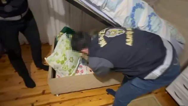 İstanbul'da 3 ilçede uyuşturucu ticareti yapan şahıs yakalandı