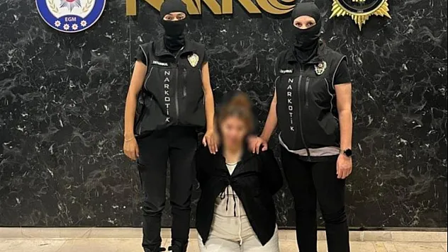 İstanbul'da kırmızı bültenle aranan uyuşturucu kaçakçısı kadın yakalandı