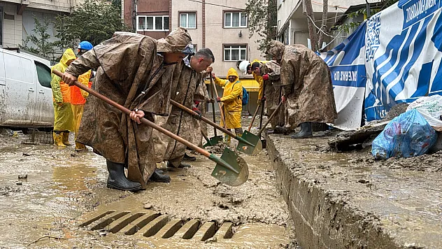 İstanbul'da sel sonrası seferberlik