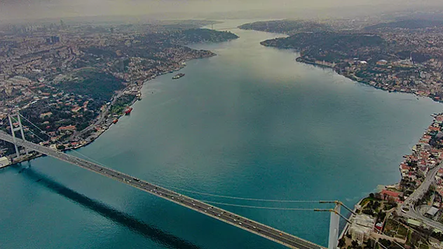 İstanbul'da yarı maraton alarmı: gece saat 02.00'den itibaren yollar kapanıyor