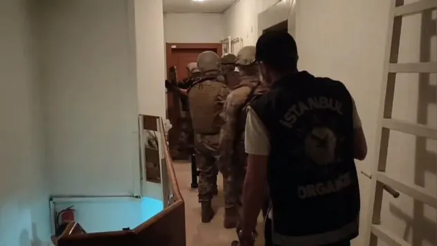 İstanbul merkezli organize suç operasyonu: 12 ilde 74 şüpheli gözaltına alındı