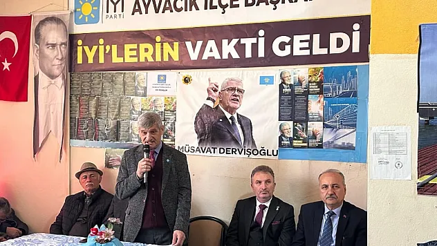 İYİ Parti Ayvacık İlçe Başkanı İsmet Çapaş: 'Türk milleti olarak göbek bağımızı kendimiz keseceğiz'