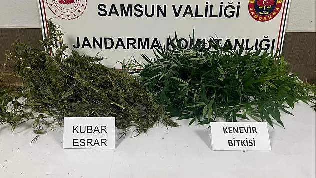 Jandarma Maddeye Geçit Vermiyor