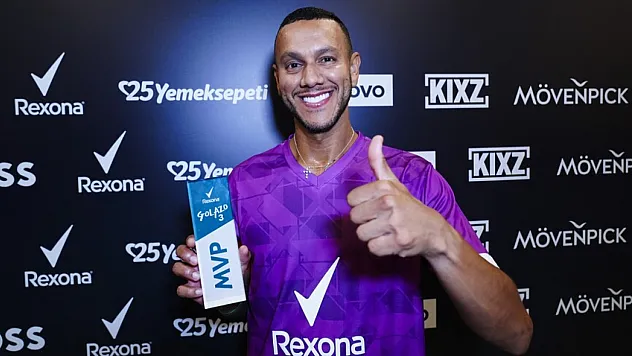 Josef de Souza'dan Sergen Yalçın'a övgü