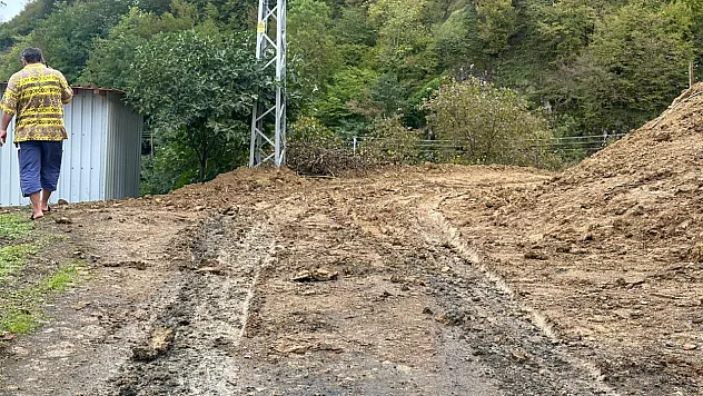 Kabaceviz Mahallesi'nde yol isyanı