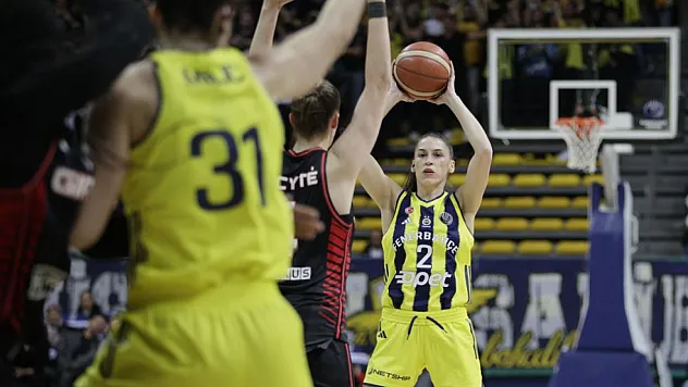 Kadınlar Euroleague: Fenerbahçe: 87 - Girona: 69