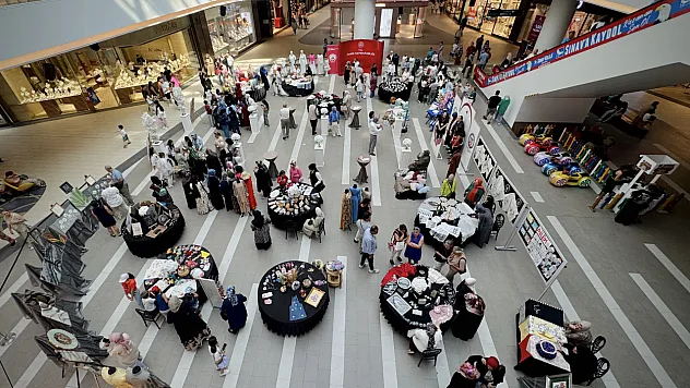 Kadınların el emeği ürünleri sergisi açıldı