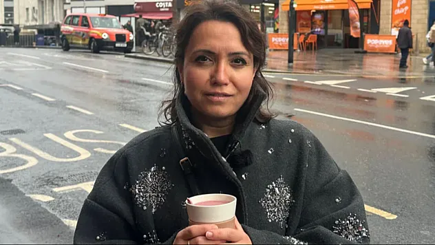 Kahvesini döktü, 150 sterlin ceza aldı