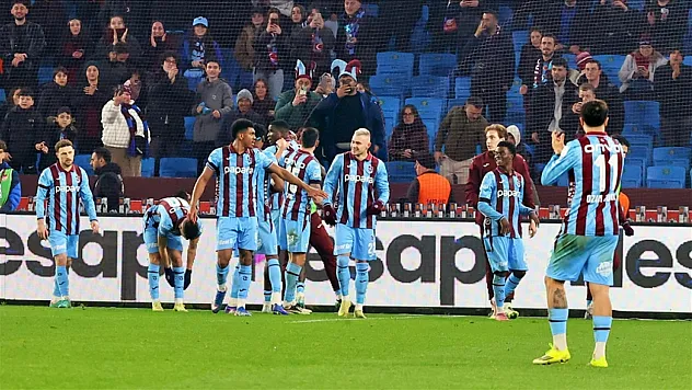 Karadeniz derbisinde kazan Trabzonspor