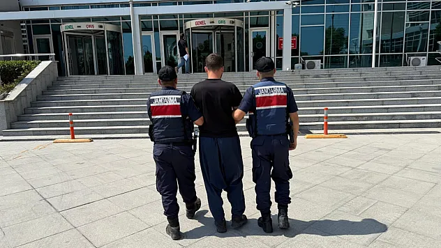 Kasten orman yangını çıkaran şüpheli yakalandı