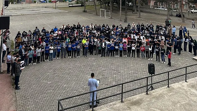 Kavak'ta '1 Dakikada 1 Hatim, 1 Dakikada 1 Meal' etkinliği düzenlendi