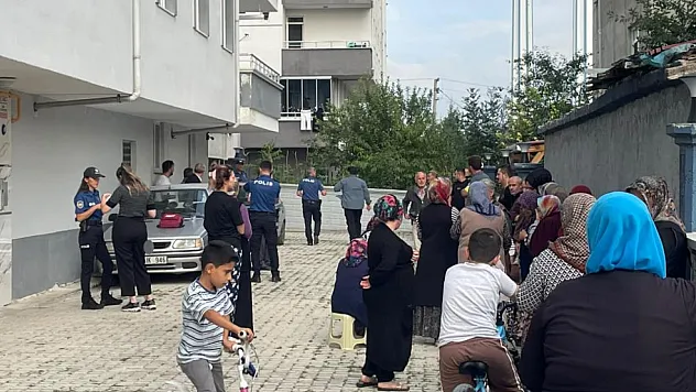 Kavak'ta evinde silahla vurulmuş halde ölü bulundu