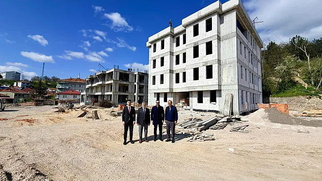 Kaymakam Ayvat'tan Havza'daki Kur'an kursu inşaatına inceleme