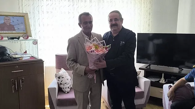 Kaymakam Sağlam'dan şehit ailesine Babalar Günü ziyareti