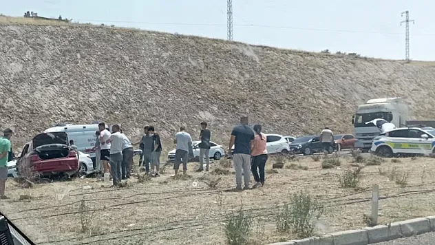 Kayseri'de feci kaza : 7 yaralı