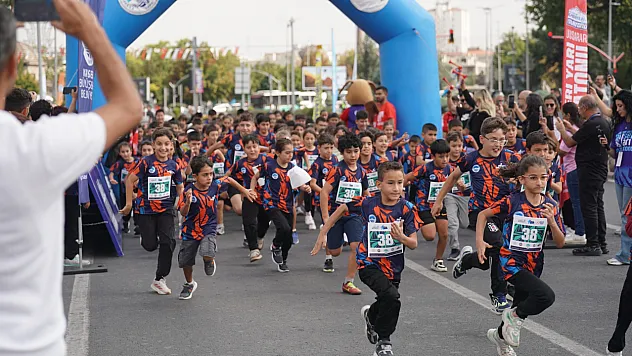 Kayseri Yarı Maratonu 21 Ülkeden binlerce sporcuyla başlıyor
