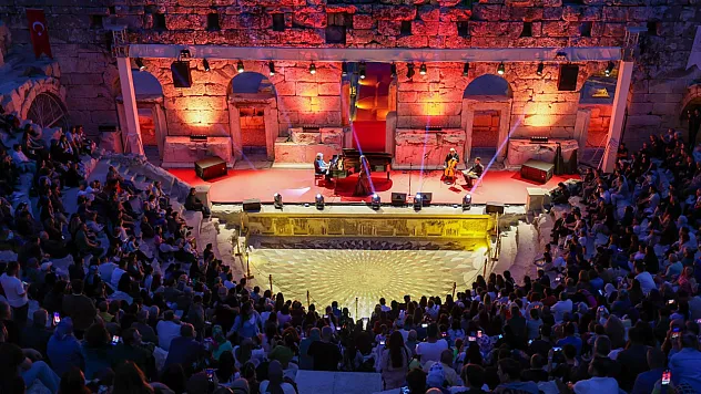 Kibyra Antik Kenti'nde tarih ve müzik buluştu