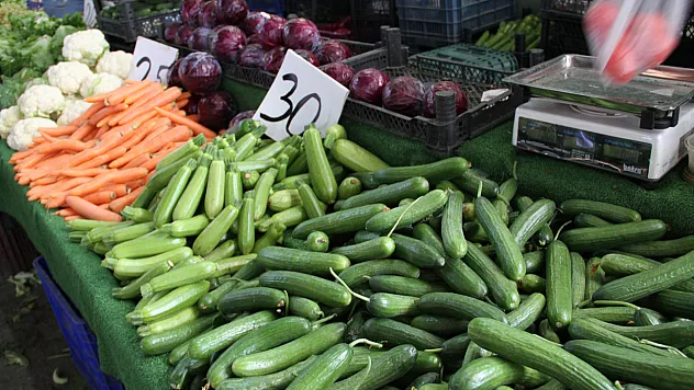 Kış Gelmesine Rağmen Pazarda Fiyatlar Düşüşte