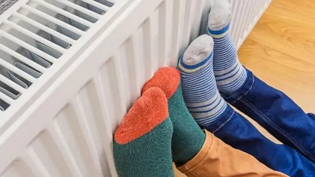 Kışın Evde Sıcak Kalmanın Doğal Yolları: Yün, Keçe ve Sağlıklı Ev Alışkanlıkları