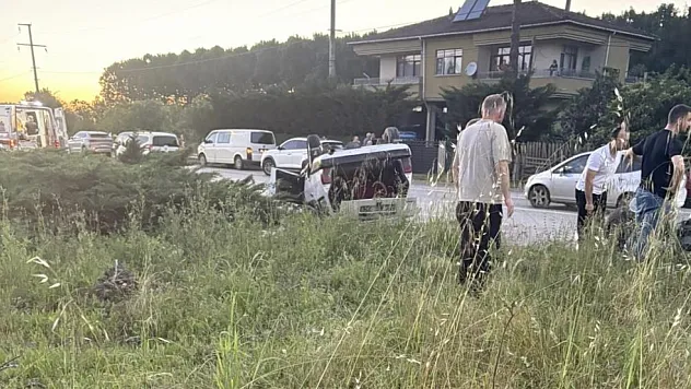 Kontrolden çıkan araç taklalar attı! Samsun'da korkutan kaza