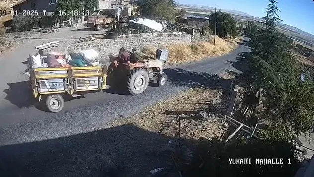 Kontrolden çıkan traktör can aldı
