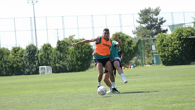 Konyaspor'da Kasımpaşa mesaisi başladı