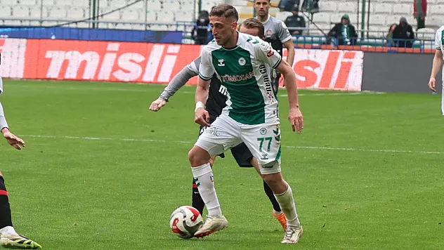 Konyaspor evinde hata yapmadı: Karagümrük'ü üç golle geçti