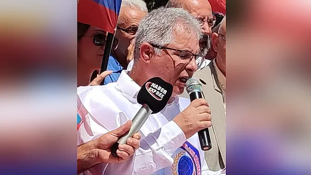 Kubilay Altuntaş, 'Hemşirelerin Emeği Sadece Özel Günlerde Hatırlanmamalı'